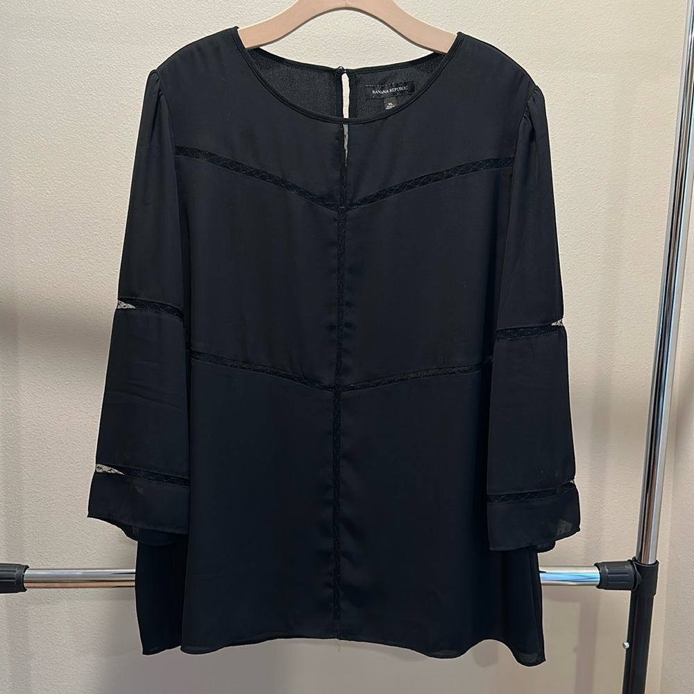 Elegant Black Bell Sleeve Dress
